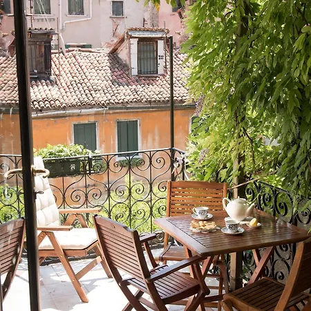 Lejlighed San Giacomo Venedig