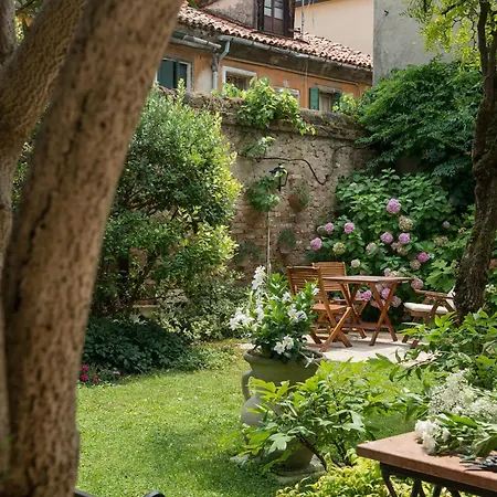 Apartment San Giacomo Venedig